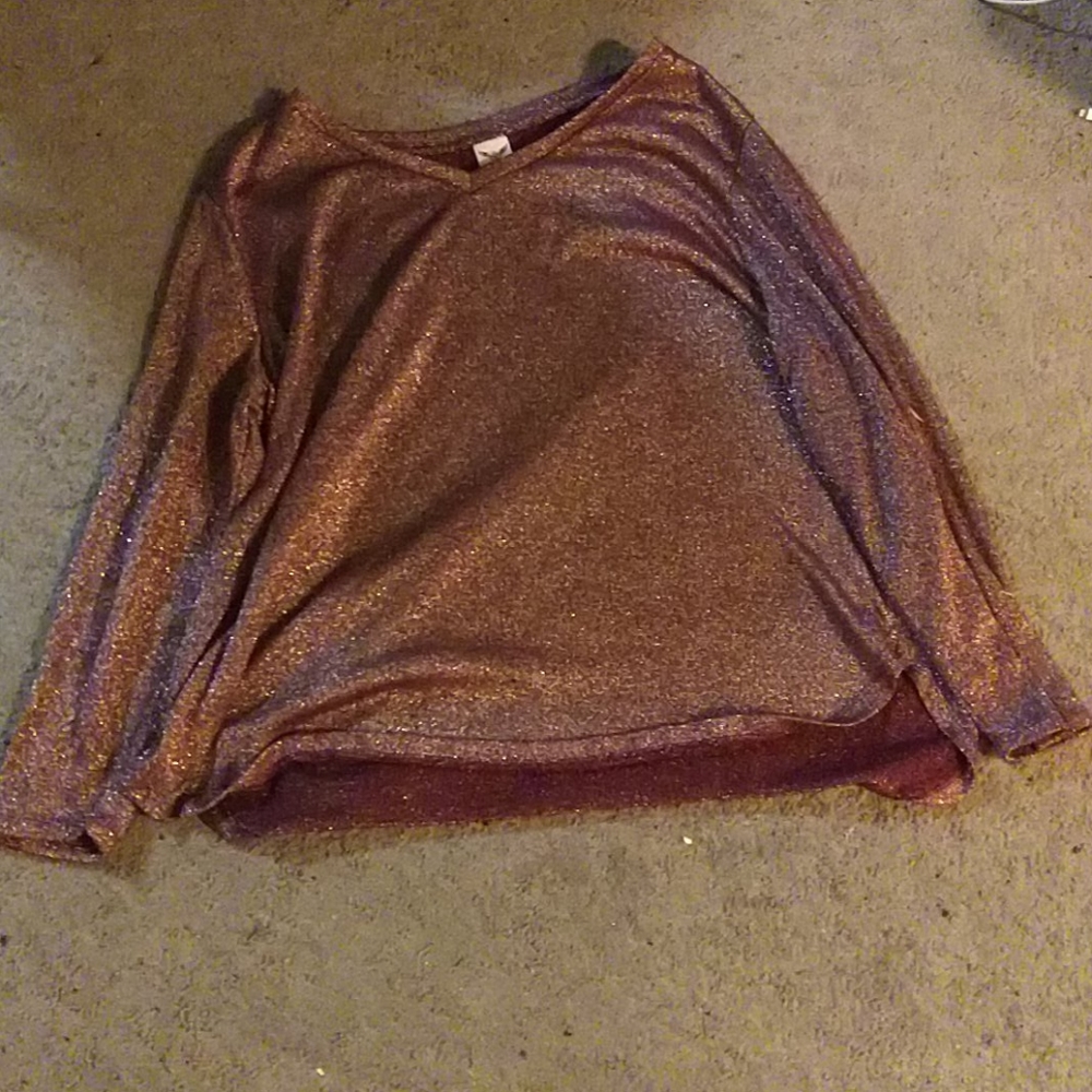 Long sleeve glittery shirt